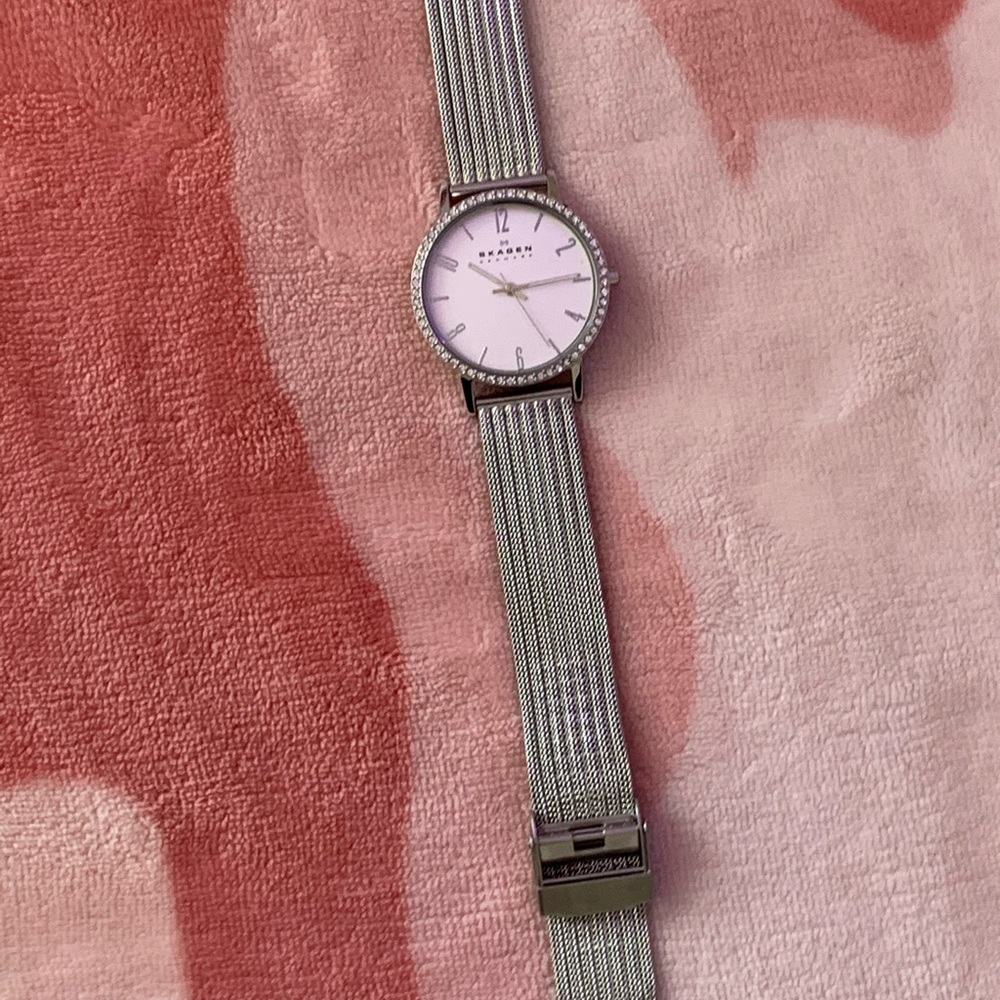 Watch !!
